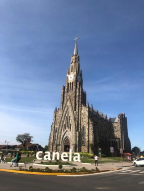 # AP 2 quadras da Catedral de Pedras em Canela